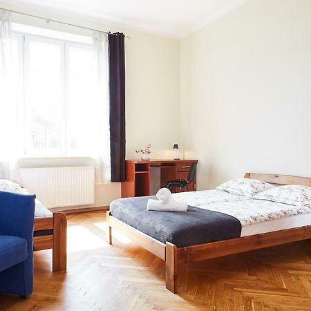 Green Yard Apartment Krowoderska Street كراكوفيا المظهر الخارجي الصورة